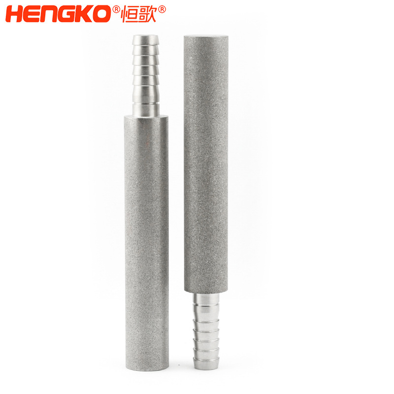 不銹鋼粉末燒結(jié)曝氣頭擴(kuò)散器孔隙率高流通速度快,用于臭氧發(fā)生器